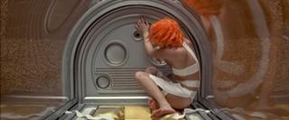 Milla Jovovich feet photo thumbnail