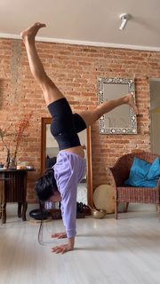 Milla Monteiro feet photo 9