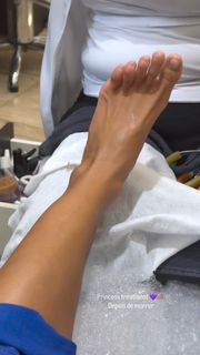 Milla Monteiro feet photo 3