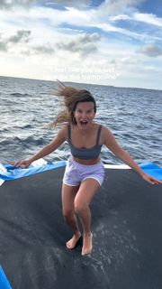 Millie Bobby Brown feet photo thumbnail