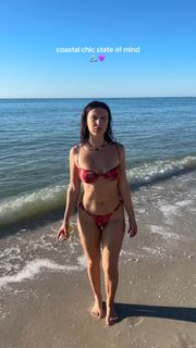 Millie Bobby Brown feet photo 18
