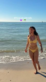 Millie Bobby Brown feet photo 13