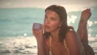 Millie Bobby Brown feet photo 8