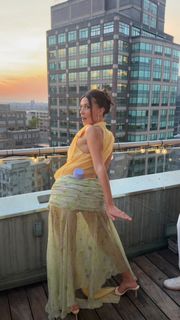 Millie Bobby Brown feet photo 7
