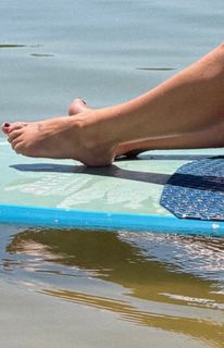 Millie Bobby Brown feet photo 5