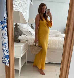 Millie Mackintosh feet photo thumbnail