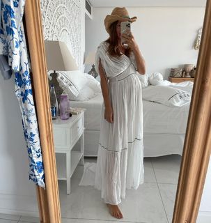 Millie Mackintosh feet photo thumbnail