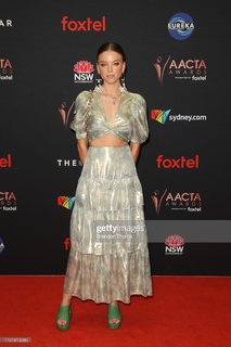 Milly Alcock feet photo thumbnail