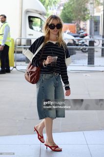 Milly Alcock feet photo 15