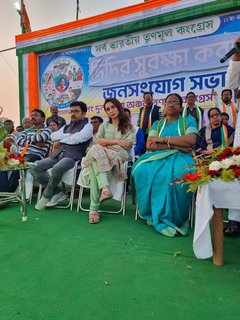 Mimi Chakraborty feet photo 7