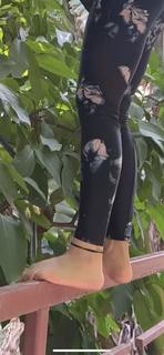 Mimi Chakraborty feet photo 15