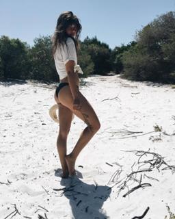 Mimi Elashiry feet photo 10