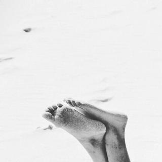 Mimi Elashiry feet photo 8