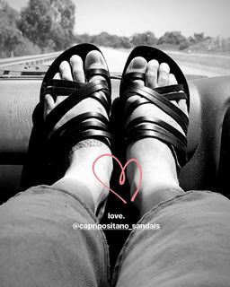 Mimi Elashiry feet photo 19