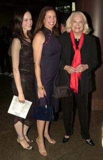 Mimi Rogers feet photo thumbnail