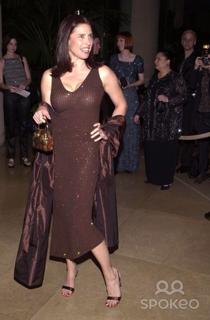 Mimi Rogers feet photo thumbnail