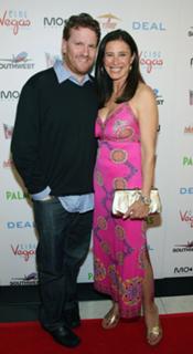 Mimi Rogers feet photo thumbnail