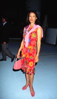 Mimi Rogers feet photo thumbnail