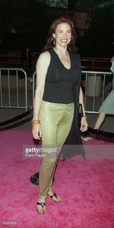 Mimi Rogers feet photo thumbnail