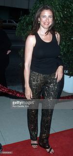 Mimi Rogers feet photo thumbnail