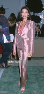 Mimi Rogers feet photo thumbnail