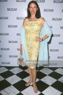 Mimi Rogers feet photo thumbnail
