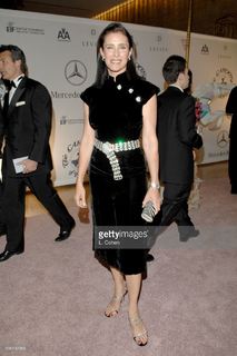 Mimi Rogers feet photo thumbnail