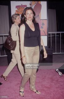 Mimi Rogers feet photo thumbnail