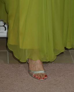 Mimi Rogers feet photo thumbnail