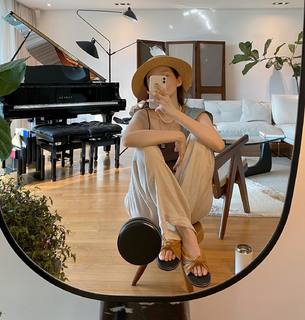 Min-Kyung Kang feet photo 13