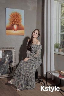 Min-Young Park feet photo thumbnail