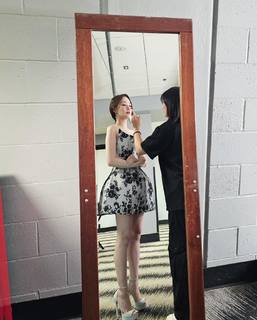 Min-Young Park feet photo thumbnail