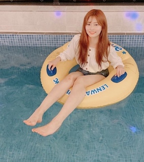 Min-ju Kim feet photo 18
