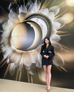 Min-ju Kim feet photo 3