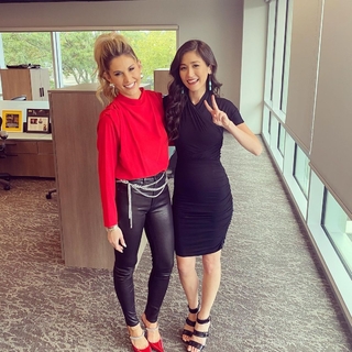 Mina Kimes feet photo thumbnail
