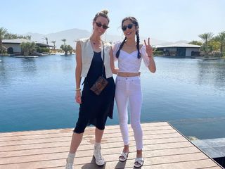 Mina Kimes feet photo thumbnail