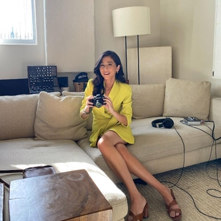 Mina Kimes feet photo thumbnail
