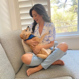 Mina Kimes feet photo thumbnail