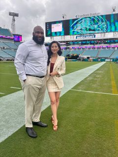 Mina Kimes feet photo thumbnail