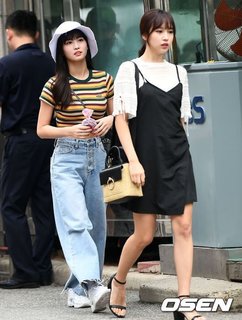 Mina Sharon Myoui feet photo thumbnail