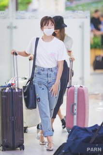 Mina Sharon Myoui feet photo thumbnail