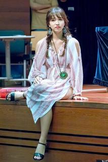 Mina Sharon Myoui feet photo thumbnail