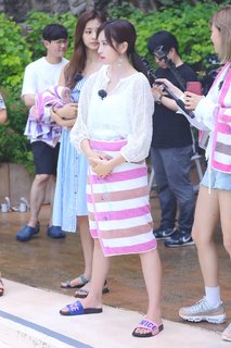 Mina Sharon Myoui feet photo thumbnail