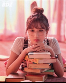 Mina Sharon Myoui feet photo thumbnail