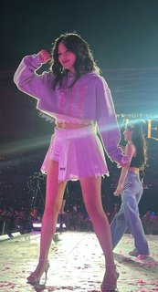 Mina Sharon Myoui feet photo thumbnail