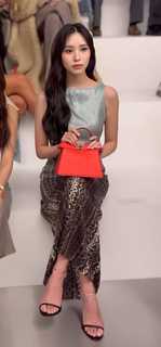 Mina Sharon Myoui feet photo thumbnail