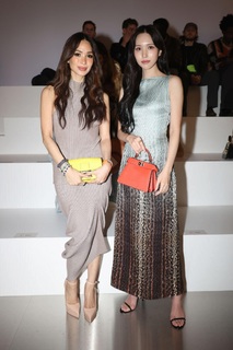 Mina Sharon Myoui feet photo thumbnail