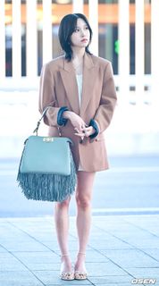 Mina Sharon Myoui feet photo thumbnail