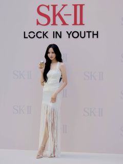 Mina Sharon Myoui feet photo 20