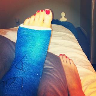 Mina Starsiak feet photo 3
